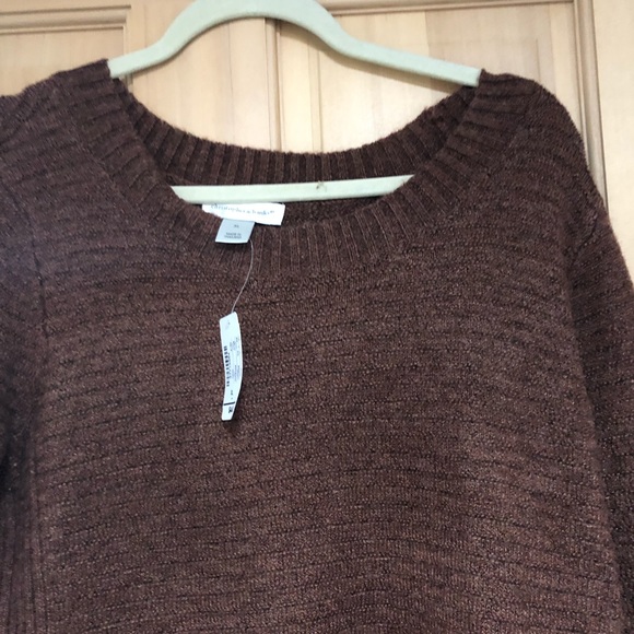 Sweater - Picture 2 of 3